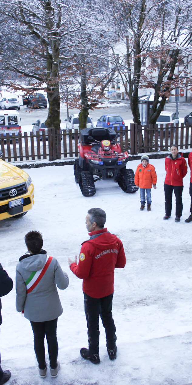 soccorso alpino auronzo - nuovo Toyota 16.12.2017